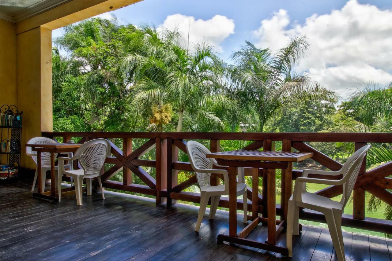 Mahogany Hall San Ignacio Exterior photo