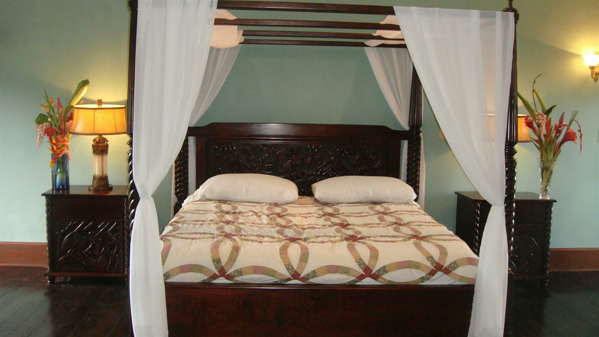 Mahogany Hall San Ignacio Exterior photo